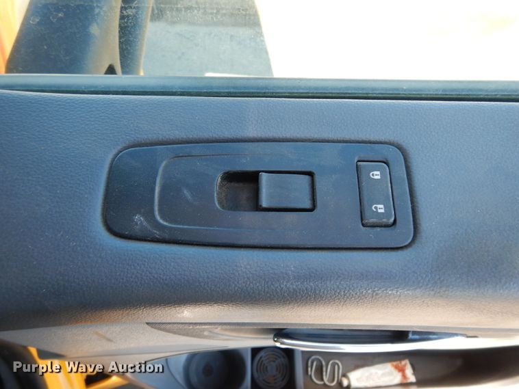 image for item DM2874 2016 Peterbilt 579  semi truck