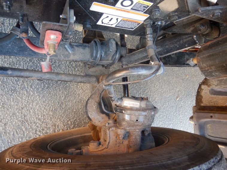 image for item DM2874 2016 Peterbilt 579  semi truck