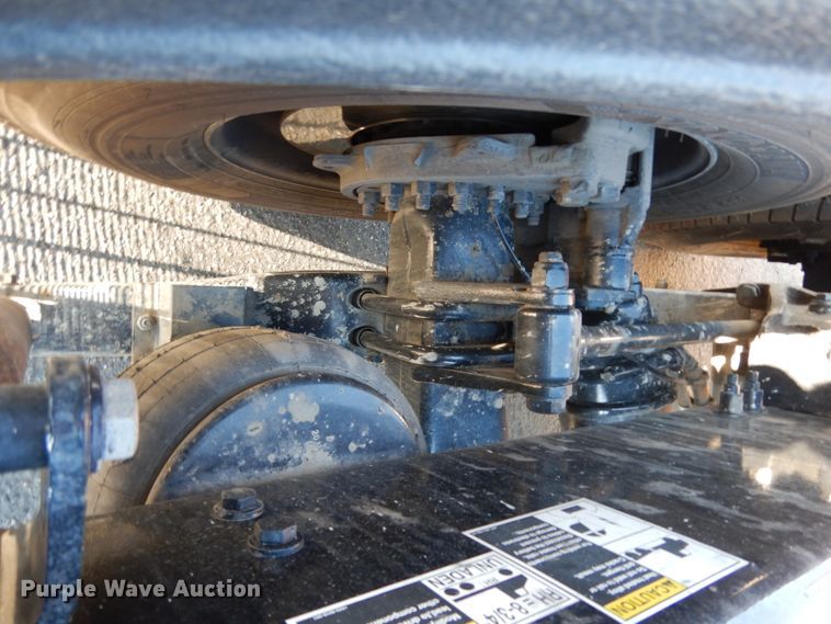 image for item DM2874 2016 Peterbilt 579  semi truck