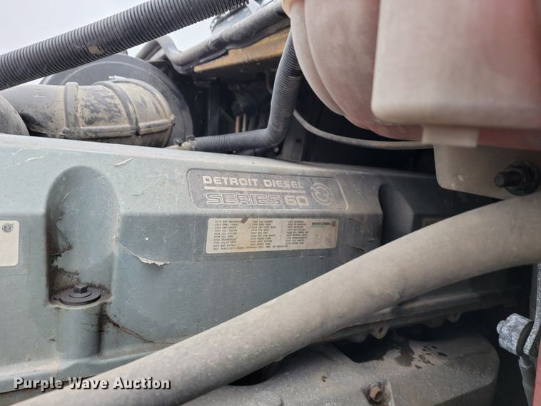 image for item FL9099 2013 Freightliner Columbia  Glider semi truck