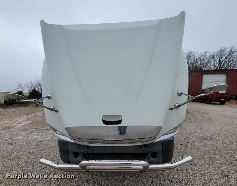 image for item FL9099 2013 Freightliner Columbia  Glider semi truck