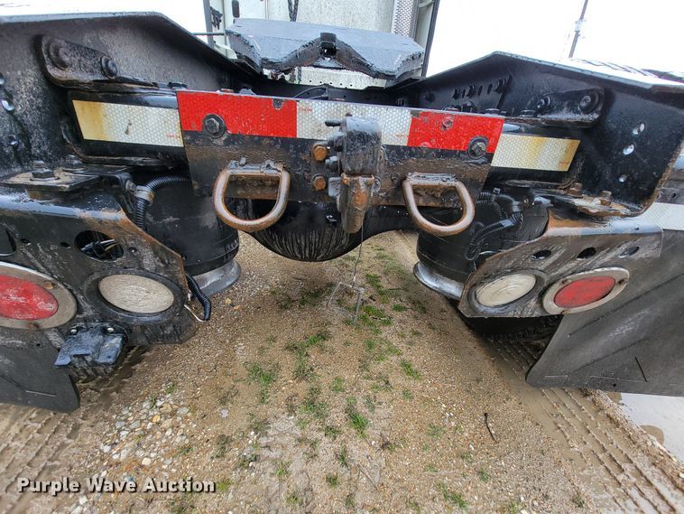 image for item FL9099 2013 Freightliner Columbia  Glider semi truck