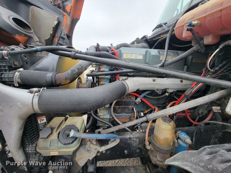 image for item FL9100 2012 Freightliner Columbia  Glider semi truck