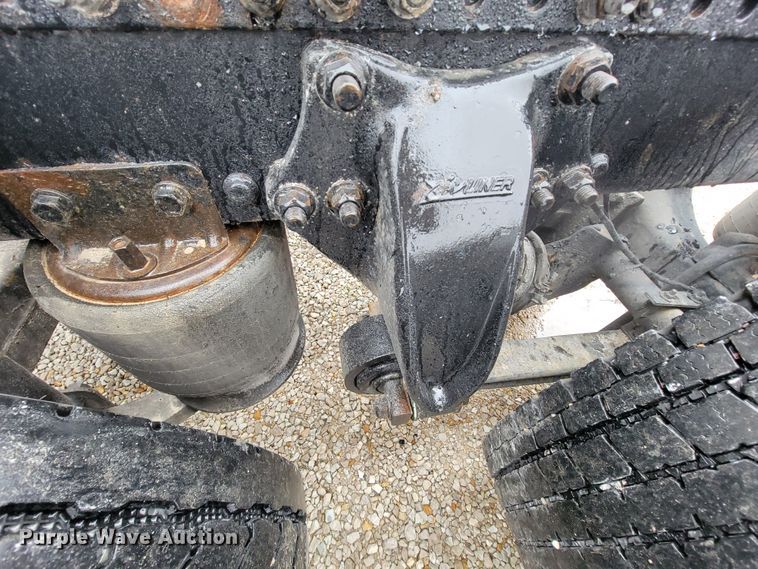 image for item FL9100 2012 Freightliner Columbia  Glider semi truck