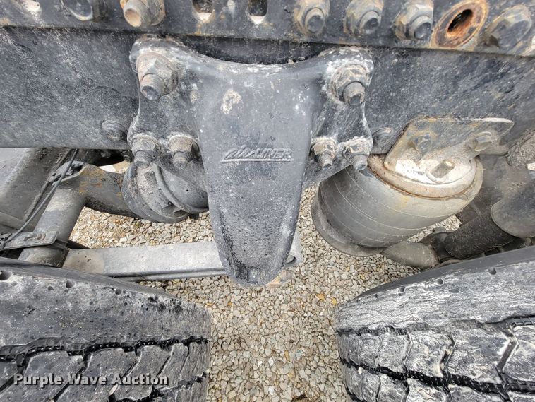 image for item FL9100 2012 Freightliner Columbia  Glider semi truck