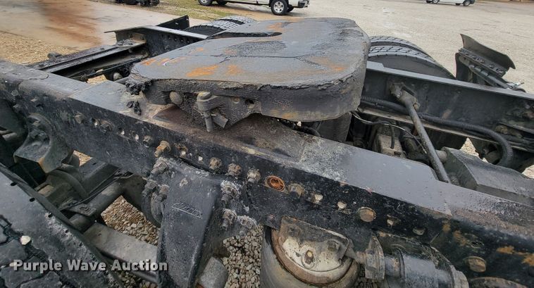 image for item FL9100 2012 Freightliner Columbia  Glider semi truck