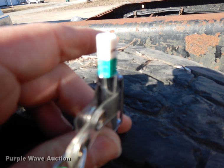 image for item GG9445 1988 Freightliner FLC  semi truck