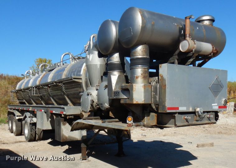 image for item HD9079 1997 Presvac Systems Limited vacuum trailer