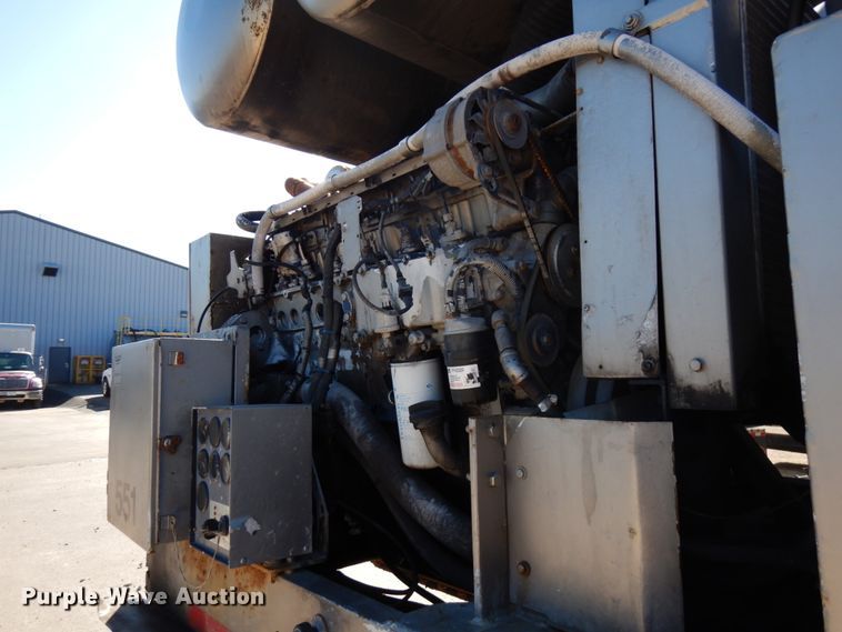 image for item HD9079 1997 Presvac Systems Limited vacuum trailer