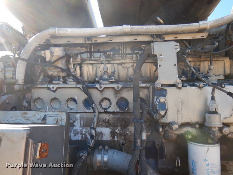 image for item HD9079 1997 Presvac Systems Limited vacuum trailer