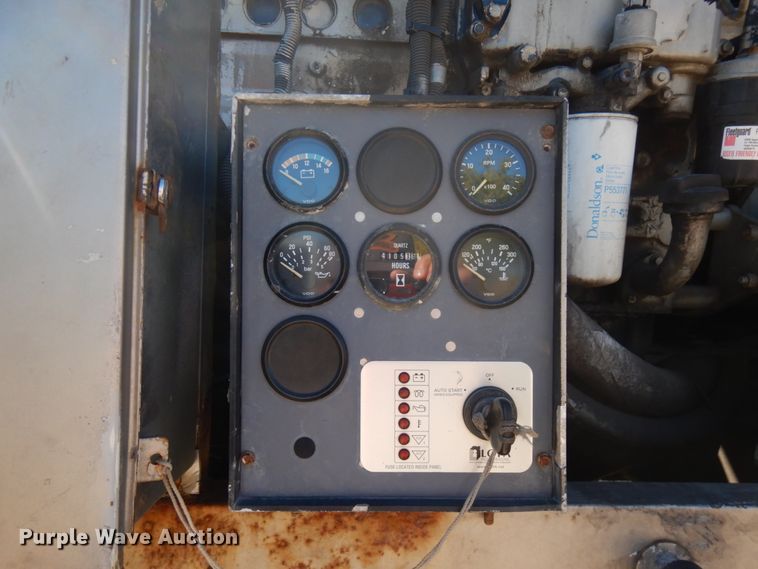 image for item HD9079 1997 Presvac Systems Limited vacuum trailer