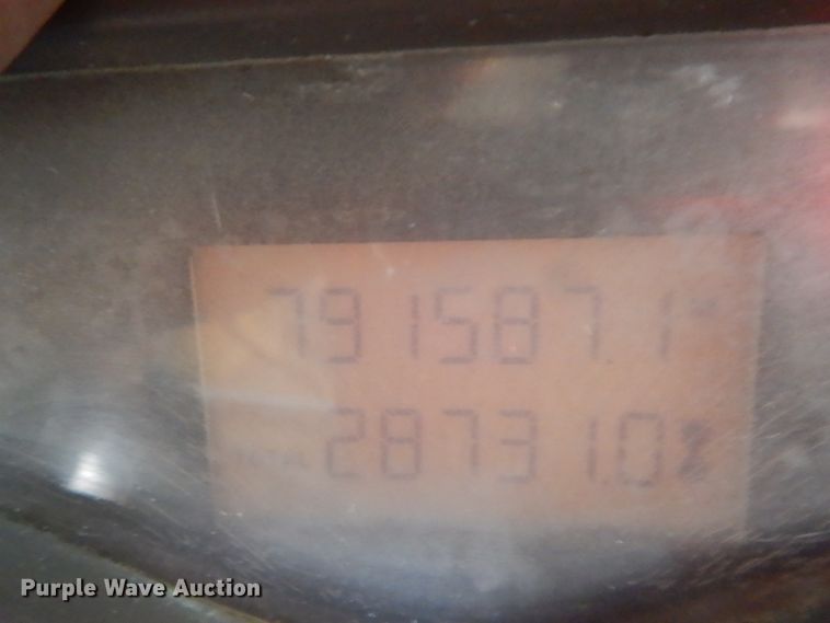 image for item HD9247 2007 Mack CXN613  semi truck