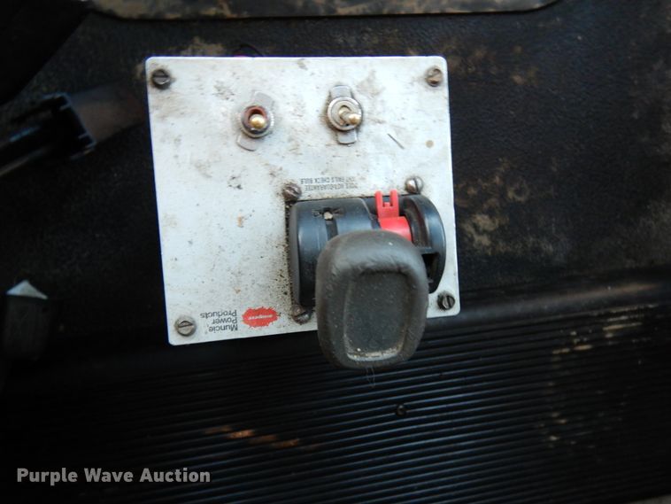 image for item HD9248 2003 Mack CX613  semi truck