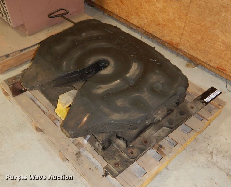 image for item HF9182 Fifth wheel plate