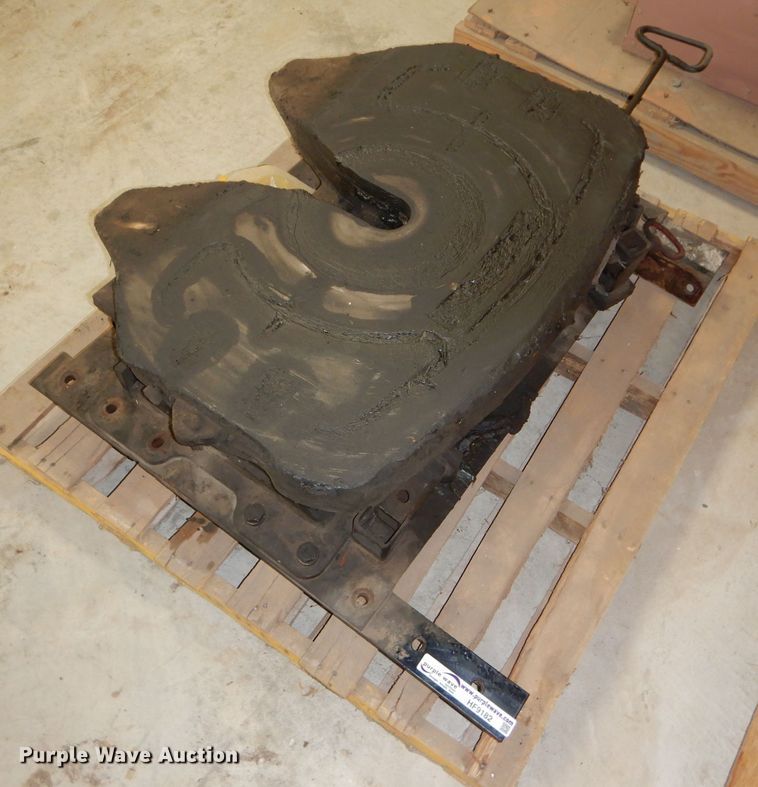 image for item HF9182 Fifth wheel plate