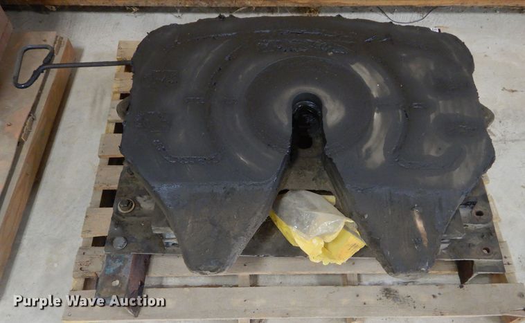 image for item HF9182 Fifth wheel plate