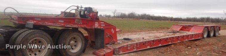 image for item HG9988 2002 Eager Beaver lowboy equipment trailer