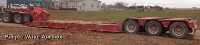 image for item HG9988 2002 Eager Beaver lowboy equipment trailer