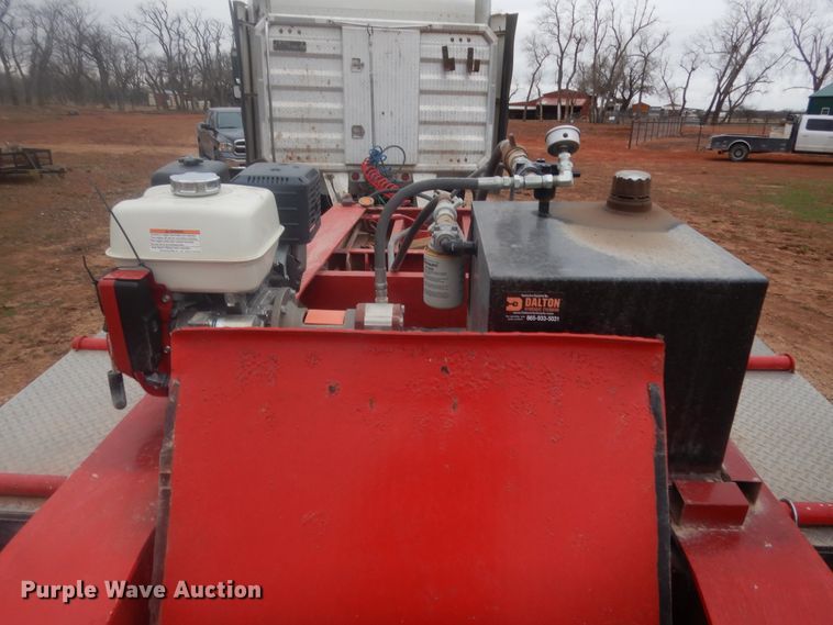 image for item HG9988 2002 Eager Beaver lowboy equipment trailer