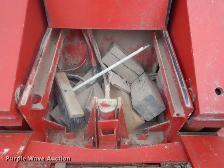 image for item HG9988 2002 Eager Beaver lowboy equipment trailer