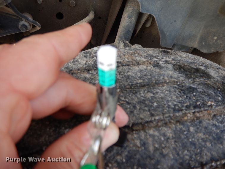 image for item HO9333 1994 GMC TopKick C6500  semi truck