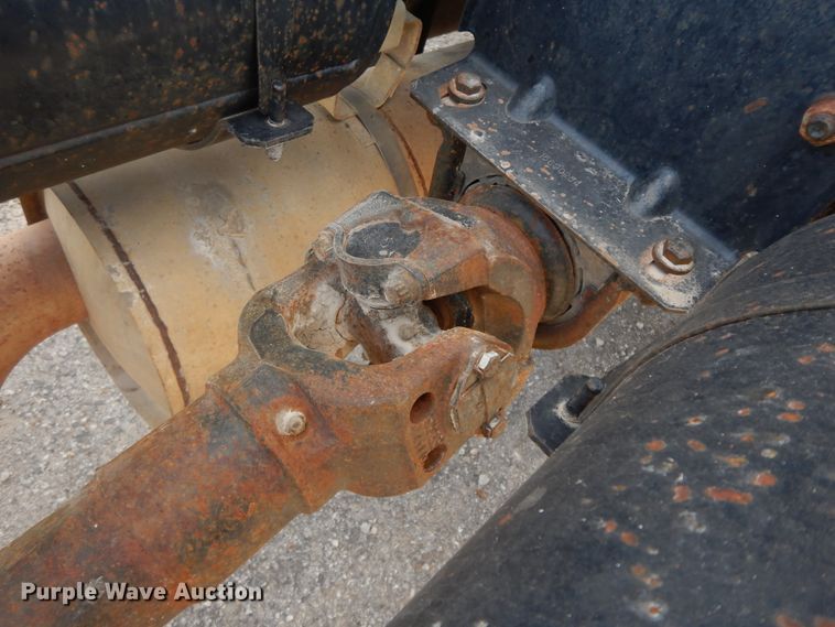 image for item HO9333 1994 GMC TopKick C6500  semi truck