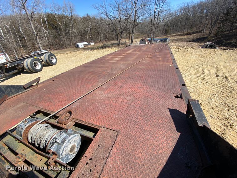 image for item HR9467 1989 Mack MH613  rollback truck