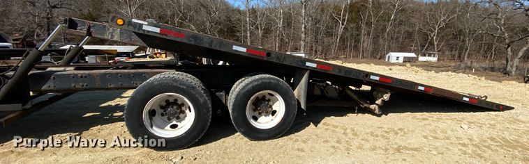 image for item HR9467 1989 Mack MH613  rollback truck