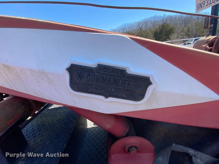 image for item HR9471 1984 Ford 37-2V  tow truck