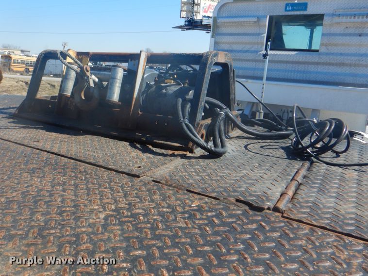 image for item HX9164 2006 Trail King TK70HT-482 drop deck trailer