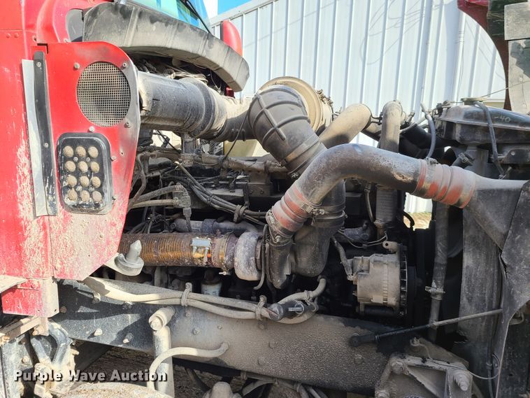 image for item IA9296 1997 Kenworth T600  semi truck