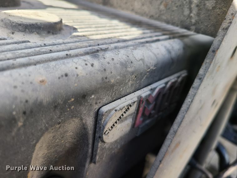 image for item IA9296 1997 Kenworth T600  semi truck