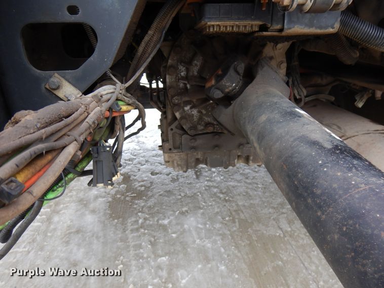 image for item IA9493 2012 International DuraStar 4400  truck cab and chassis