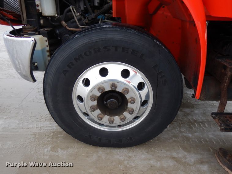 image for item IA9493 2012 International DuraStar 4400  truck cab and chassis