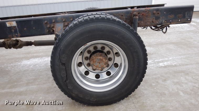 image for item IA9493 2012 International DuraStar 4400  truck cab and chassis