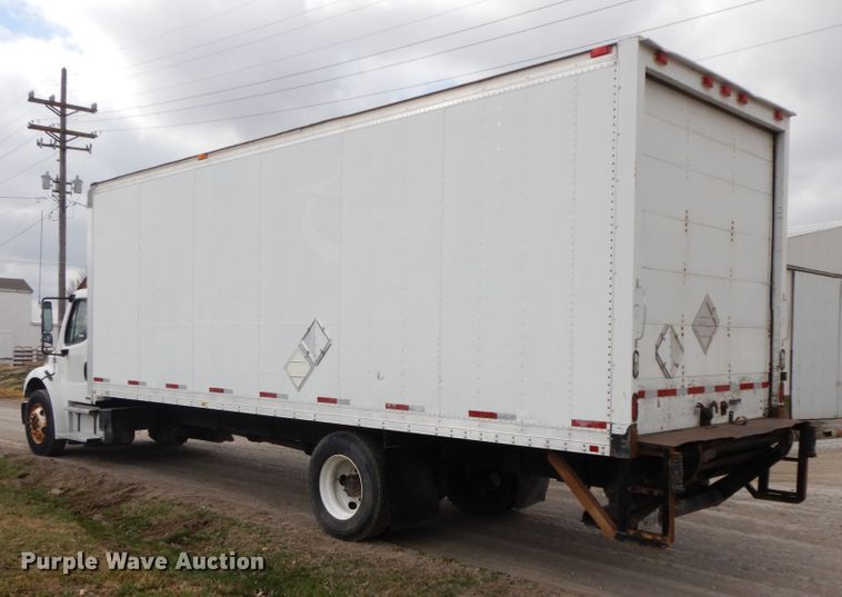 image for item IX9311 2007 Freightliner Business Class M2  box truck