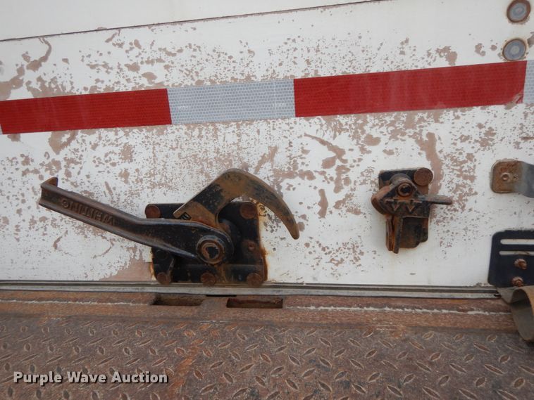 image for item IX9311 2007 Freightliner Business Class M2  box truck