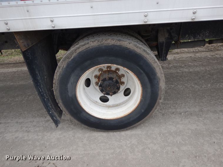 image for item IX9311 2007 Freightliner Business Class M2  box truck