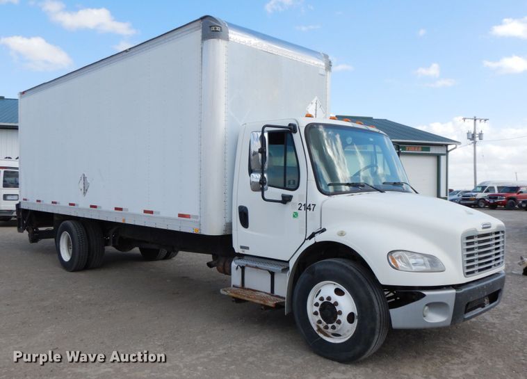 image for item IX9323 2006 Freightliner Business Class M2  box truck