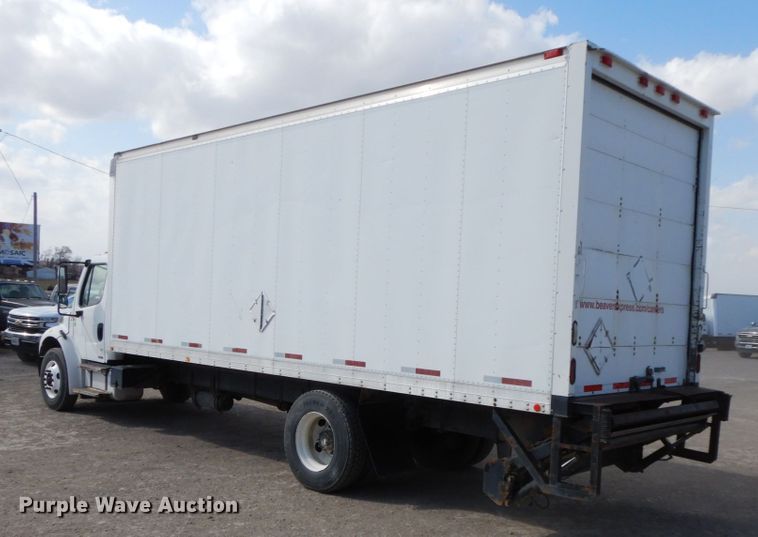 image for item IX9323 2006 Freightliner Business Class M2  box truck