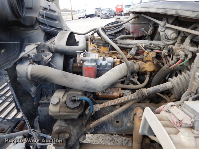 image for item IX9323 2006 Freightliner Business Class M2  box truck