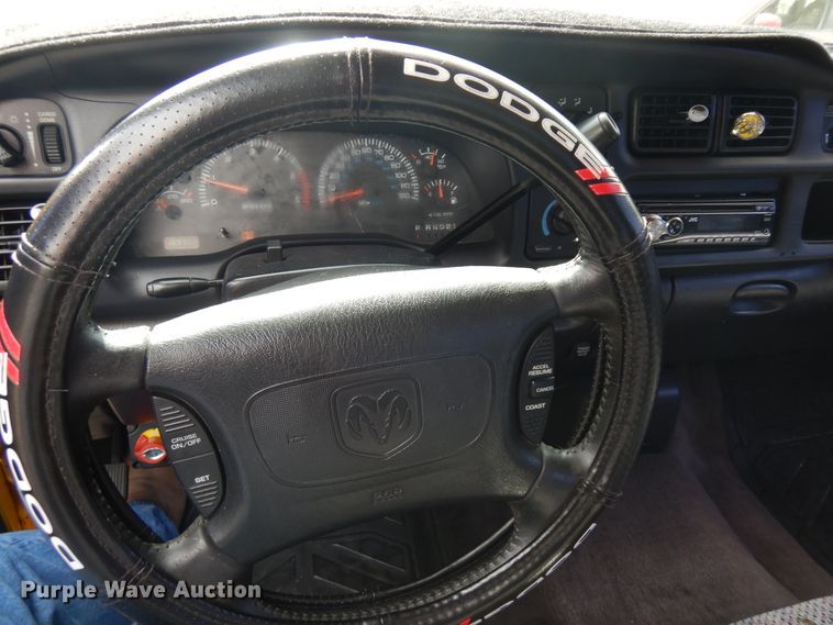 image for item DF6687 1999 Dodge Ram 1500  Quad Cab pickup truck