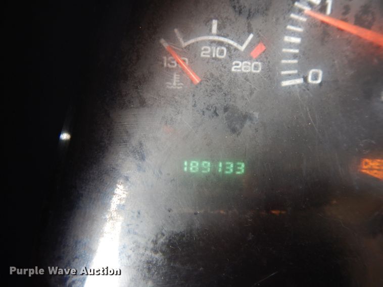 image for item DF6687 1999 Dodge Ram 1500  Quad Cab pickup truck