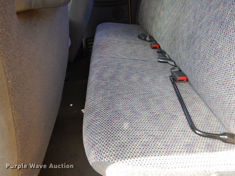 image for item DF6687 1999 Dodge Ram 1500  Quad Cab pickup truck