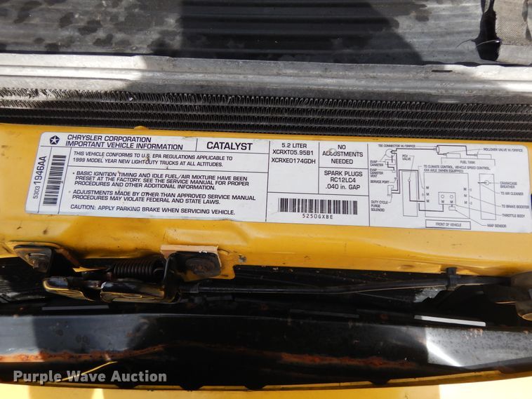 image for item DF6687 1999 Dodge Ram 1500  Quad Cab pickup truck