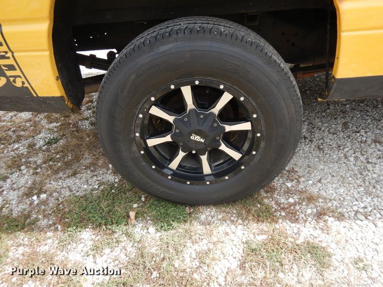 image for item DF6687 1999 Dodge Ram 1500  Quad Cab pickup truck