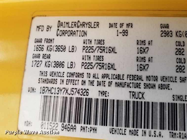 image for item DF6687 1999 Dodge Ram 1500  Quad Cab pickup truck