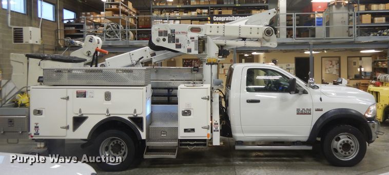 image for item DF6763 2015 Dodge Ram 5500  bucket truck