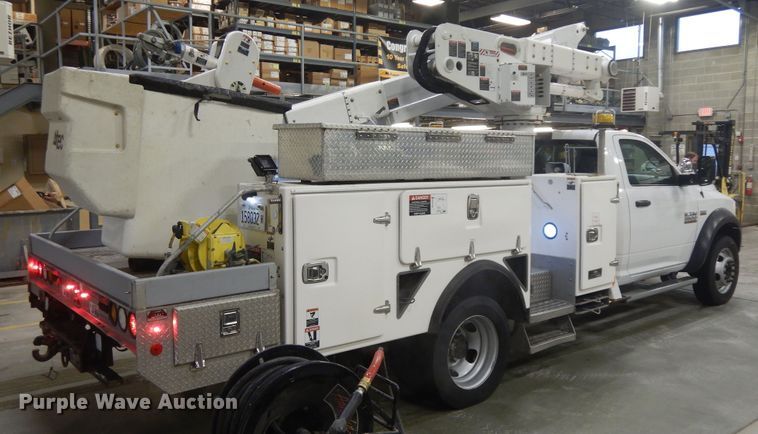 image for item DF6763 2015 Dodge Ram 5500  bucket truck
