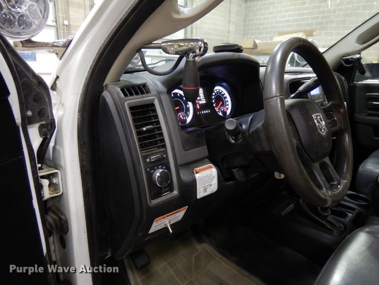 image for item DF6763 2015 Dodge Ram 5500  bucket truck